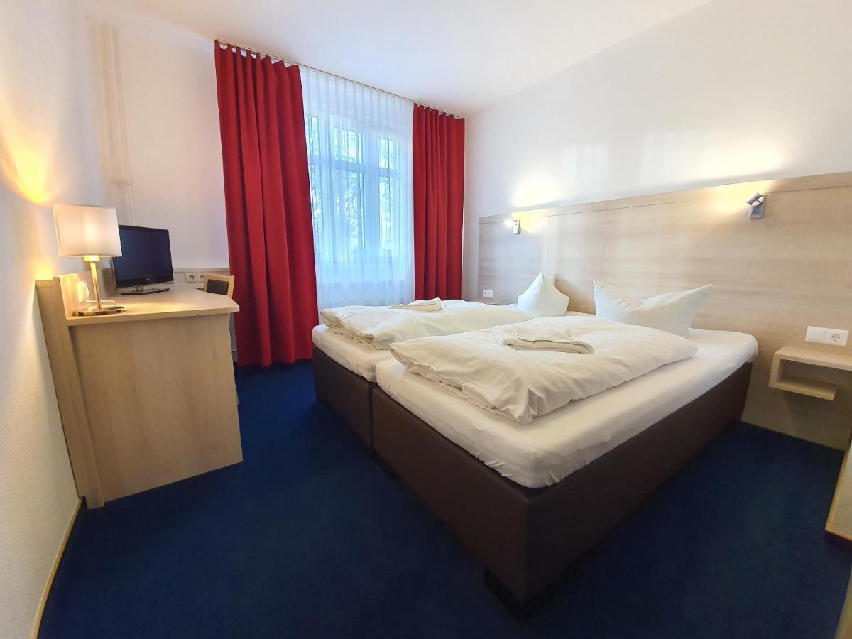 Apart Hotel Ferdinand Berlin Berlim Exterior foto
